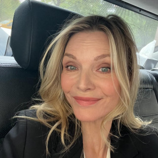 Michelle Pfeiffer instagram pic #466156