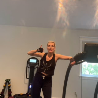 Michelle Pfeiffer instagram pic #489492
