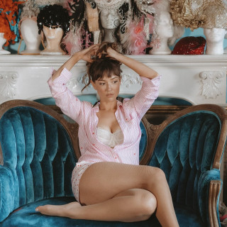 Milana Vayntrub instagram pic #486778