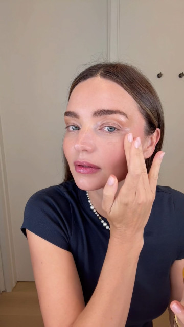 Miranda Kerr instagram post 494781