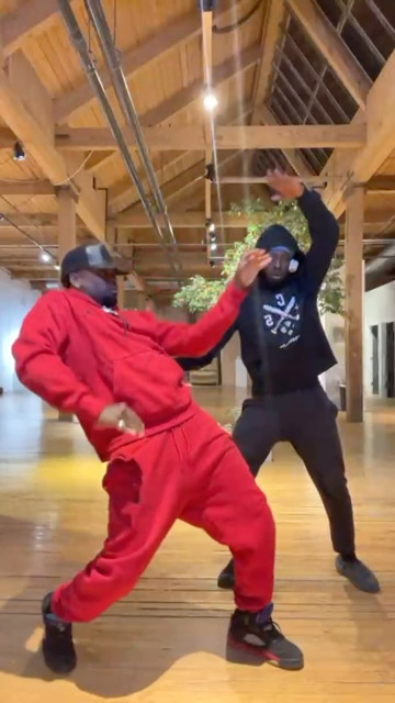 Missy Elliott instagram post 468304