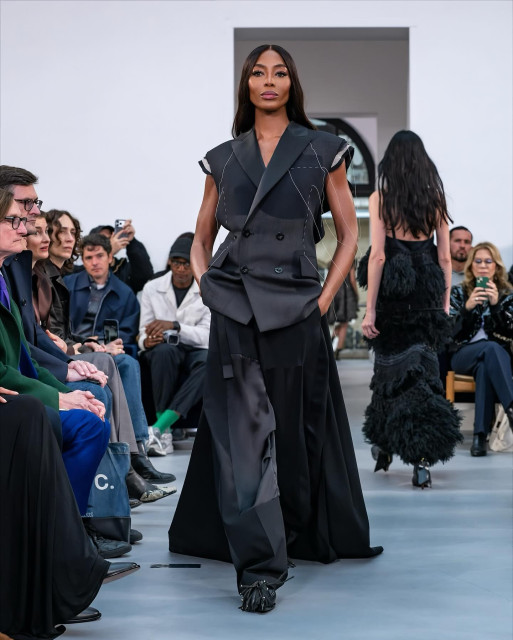 Naomi Campbell instagram post 496512