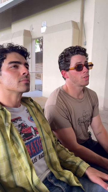 Nick Jonas instagram post 495030