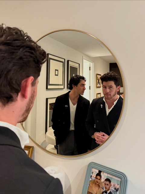 Nick Jonas instagram post 497561