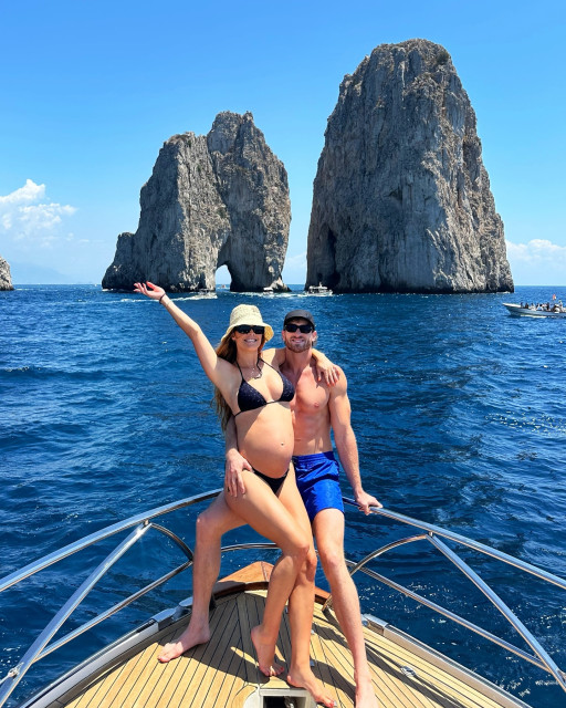 Nina Agdal instagram post 472316