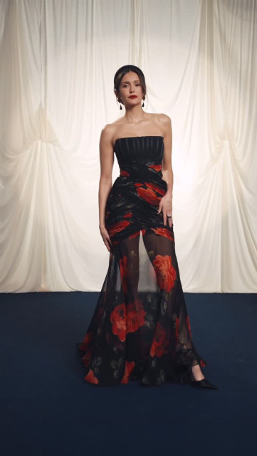 Nina Dobrev instagram post 497007