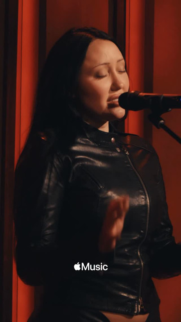 Noah Cyrus instagram post 495689