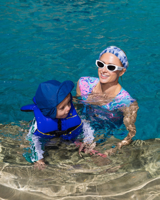 Paris Hilton instagram post 494728