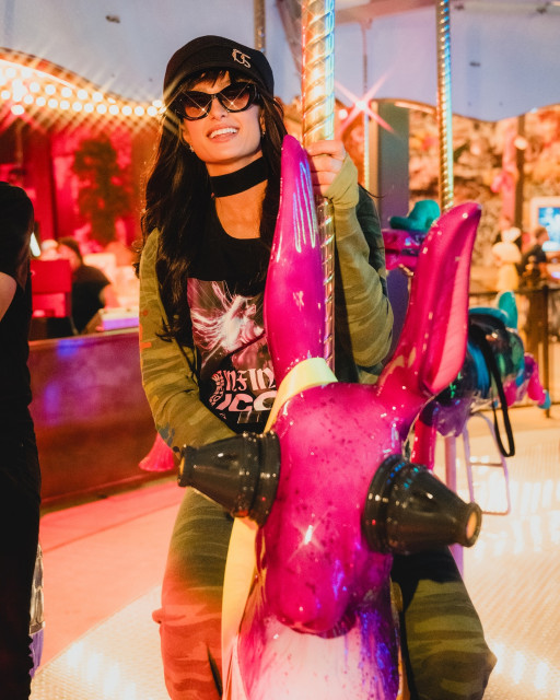 Paris Hilton instagram post 496963