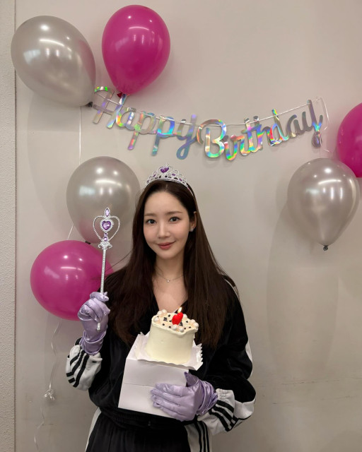 Park Min Young         instagram post 487246
