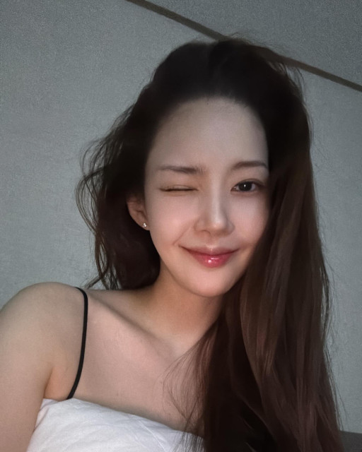 Park Min Young         instagram post 491487