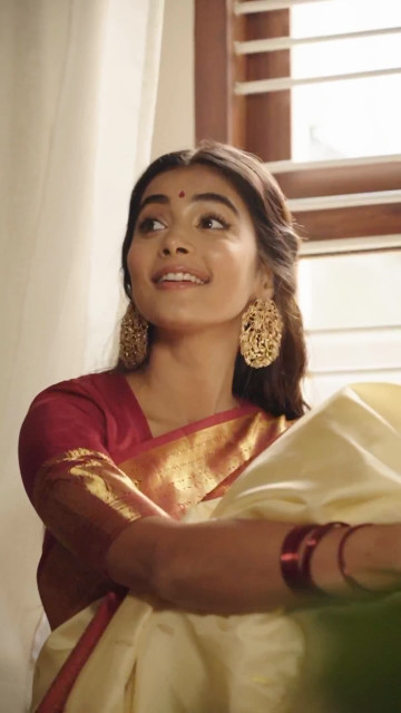 Pooja Hegde instagram post 489768