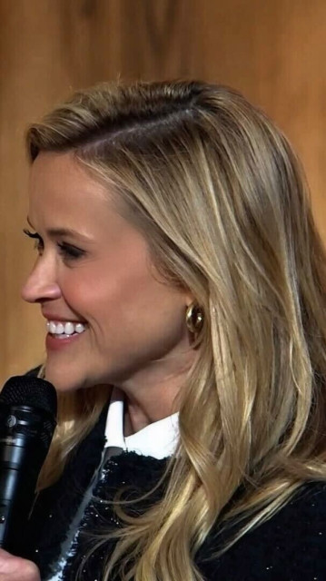 Reese Witherspoon instagram post 492527