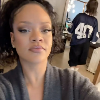 Rihanna instagram pic #483821