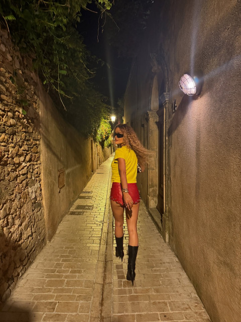 Rita Ora instagram post 493876