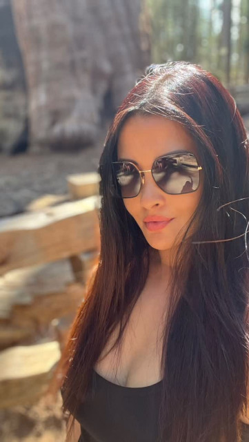 Riya Sen instagram post 485192