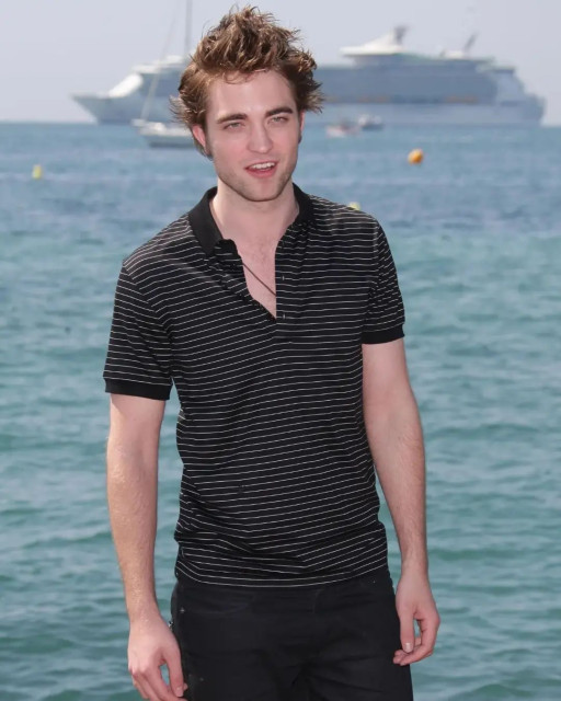 Robert Pattinson instagram post 475013