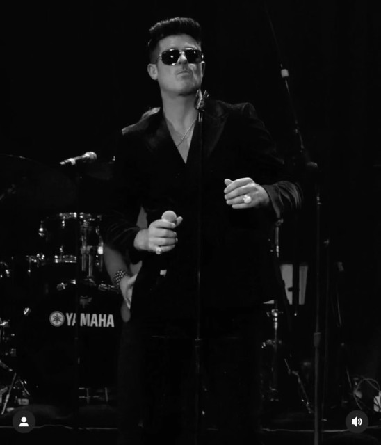 Robin Thicke instagram post 478858