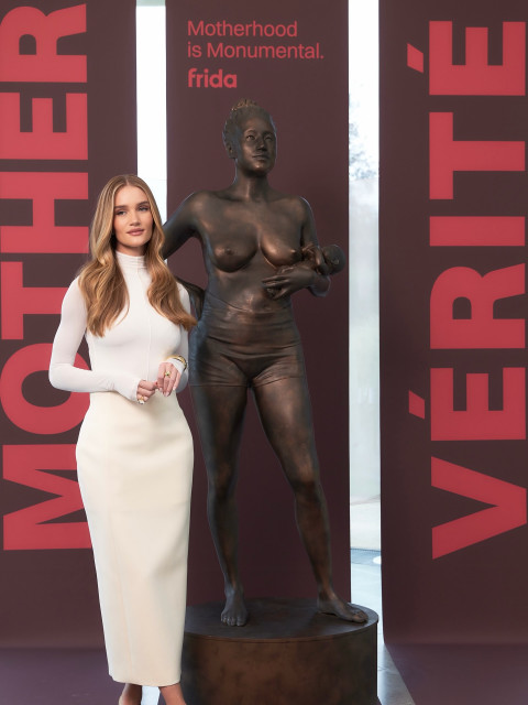 Rosie Huntington-Whitely instagram post 496488