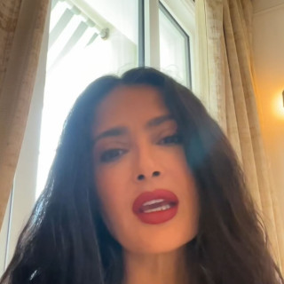 Salma Hayek instagram pic #492326