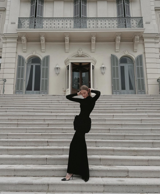 Sasha Luss instagram post 467048