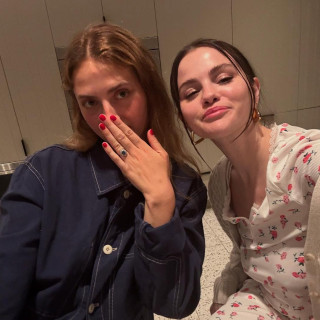 Selena Gomez instagram pic #490187