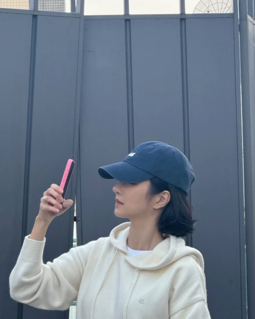 Seo Yea Ji         instagram post 481222