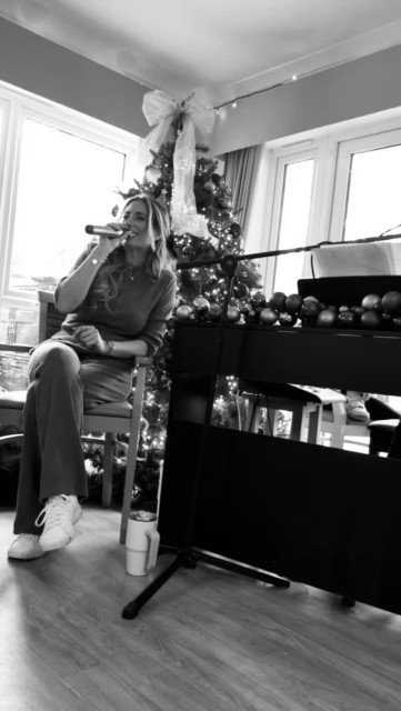 Stacey Solomon instagram post 498273