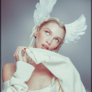 Stella Maxwell instagram pic #496705