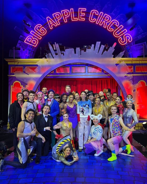 Sutton Foster instagram post 482466