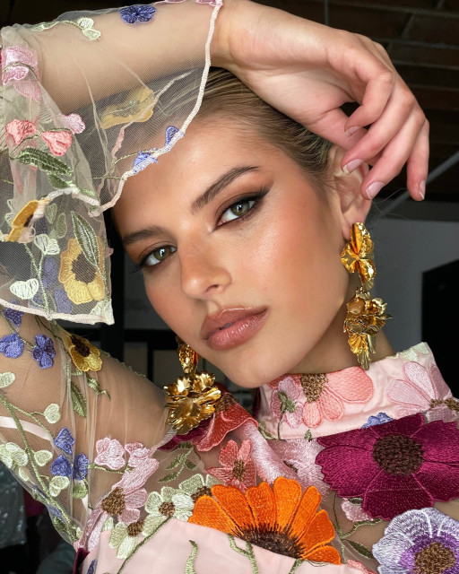Talia Papantoniou instagram post 471277
