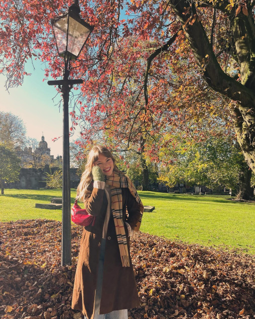 Taylor Hickson instagram post 478136