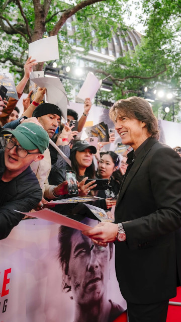 Tom Cruise instagram post 490874
