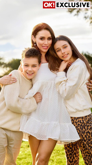 Una Healy instagram post 485853