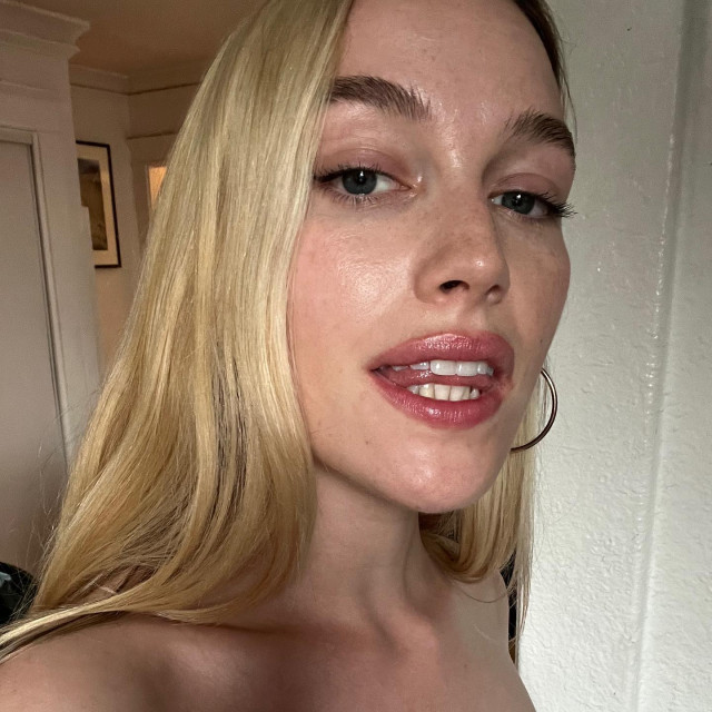Victoria Pedretti instagram post 475500
