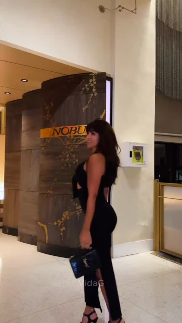Vida Guerra instagram post 493001