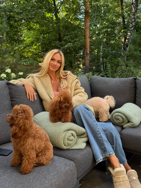 Viktoria Lopyreva instagram post 495300