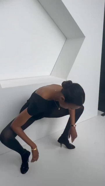 Zoe Saldana instagram post 494092