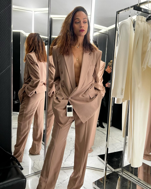 Zoe Saldana instagram post 494293