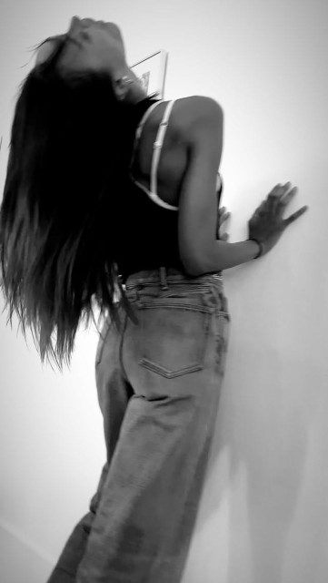 Zoe Saldana instagram post 497700