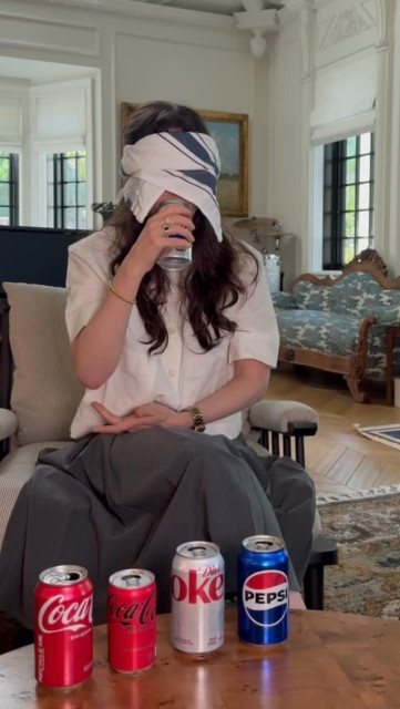 Zooey Deschanel instagram post 495662