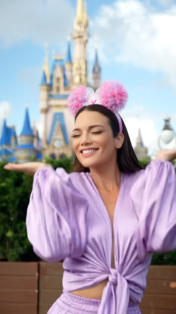 Zuleyka Rivera Mendoza instagram post 482578