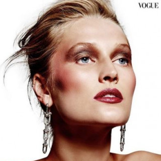 Toni Garrn became the face of Vogue Thailand