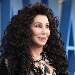 Cher revealed details of relations with Tom Cruise