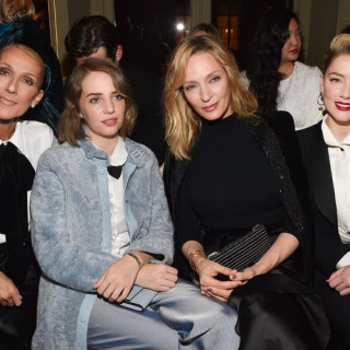 Uma Thurman appeared with her daughters at Paris Fashion Week