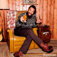 Jason Mamoa starred in the New Year's photoshoot for Short List​