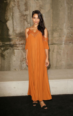 photo 13 in Shanina Shaik gallery [id833477] 2016-02-14 00:00:00