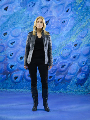 photo 11 in Elizabeth Mitchell gallery [id320046] 2010-12-23 00:00:00