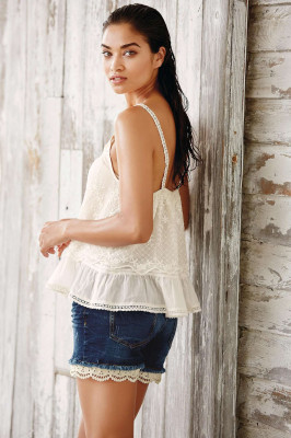 photo 23 in Shanina Shaik gallery [id821815] 2015-12-23 00:00:00