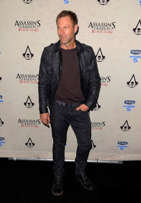 photo 8 in Aaron Eckhart gallery [id622037] 2013-07-31 00:00:00